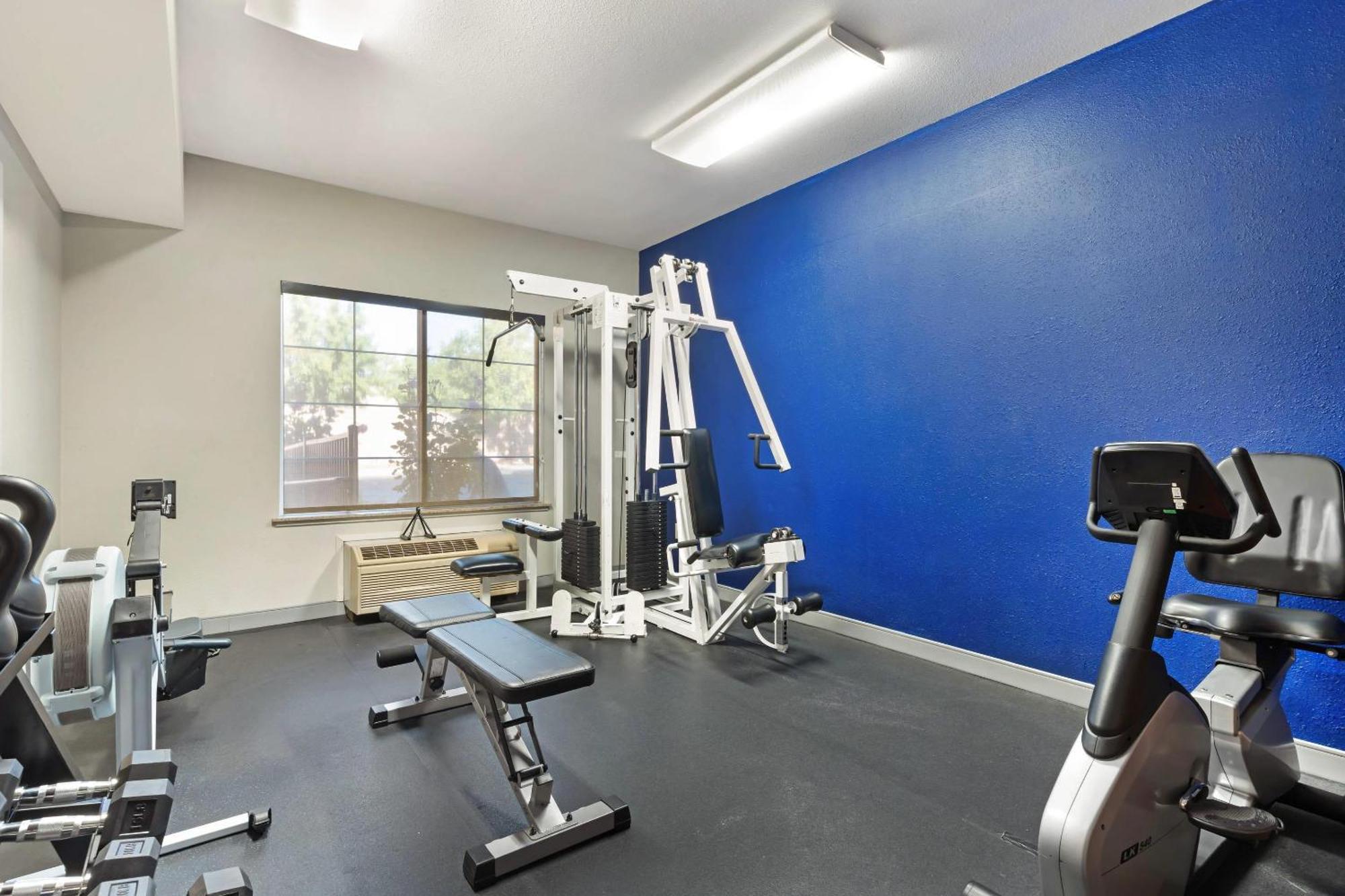 Comfort Inn & Suites Sacramento - University Area מראה חיצוני תמונה