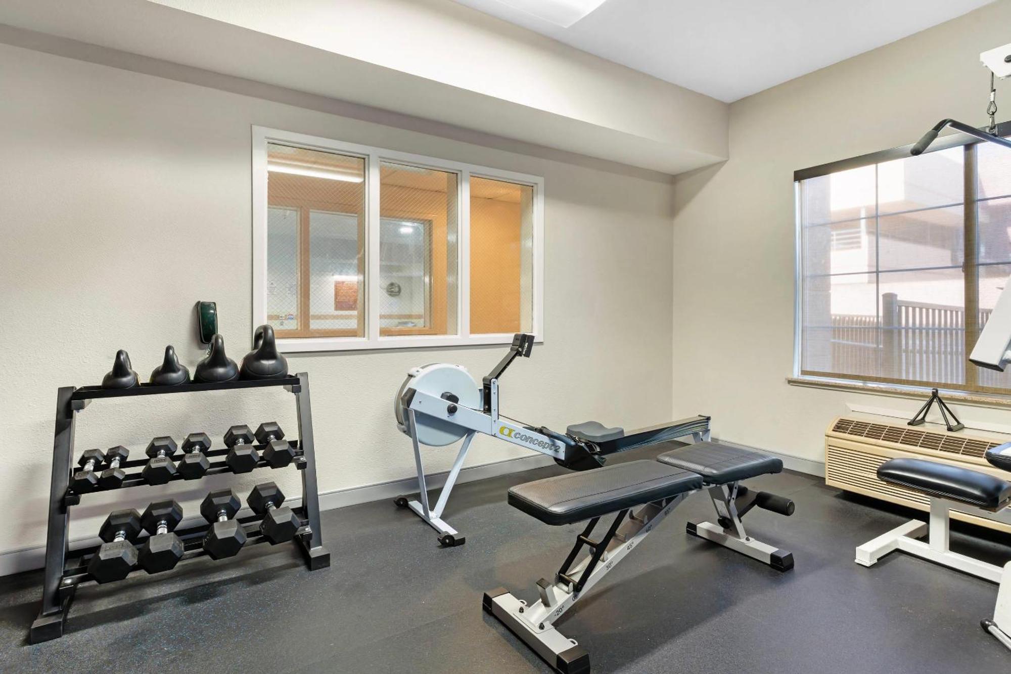 Comfort Inn & Suites Sacramento - University Area מראה חיצוני תמונה
